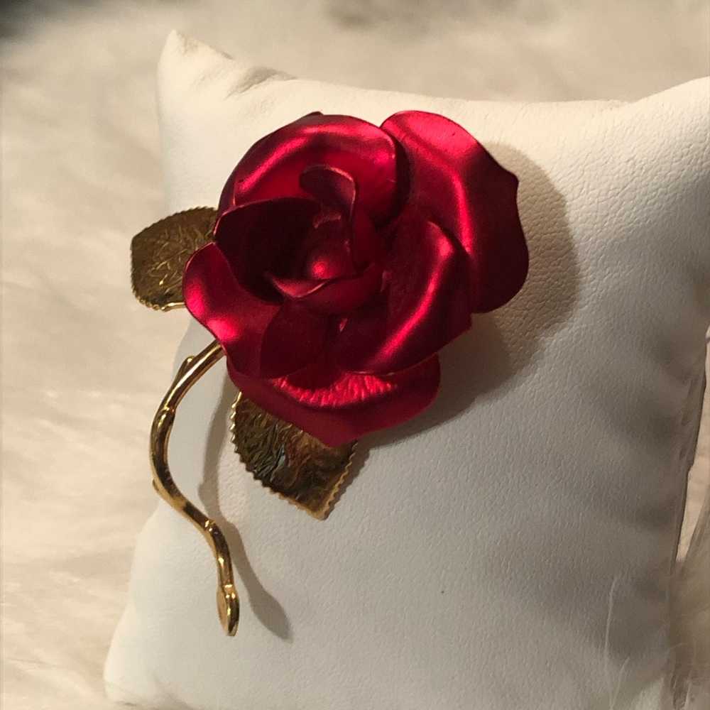 Rose Brooch